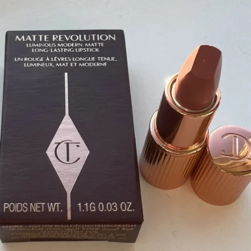 Charlotte Tilbury Matte Revolution ‘Walk of No Shame Mini Lipstick - 1.1g BNIB